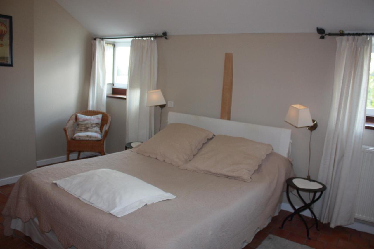 Bed and Breakfast L'Atterrissage Santes Экстерьер фото