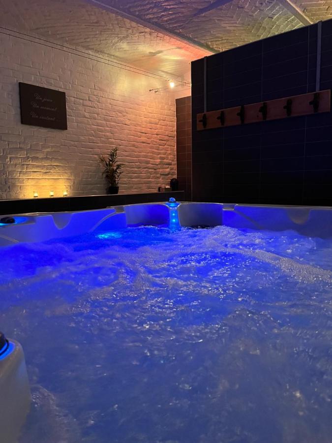 Bed and Breakfast L'Atterrissage Santes Экстерьер фото